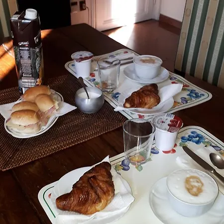 B&B Martini Couette-café